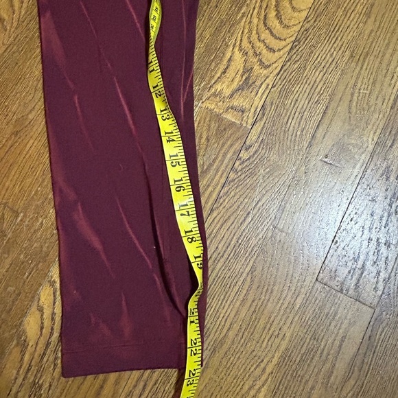 Lululemon Wunder Train HR Crop 23" Fade Sun Bleached Wash Red Merlot, Sz 6 - Picture 6 of 6